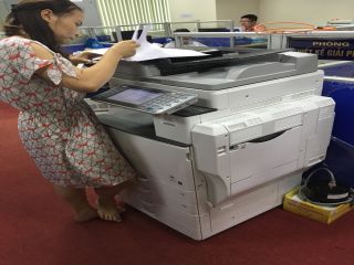 thuê máy photocopy ricoh